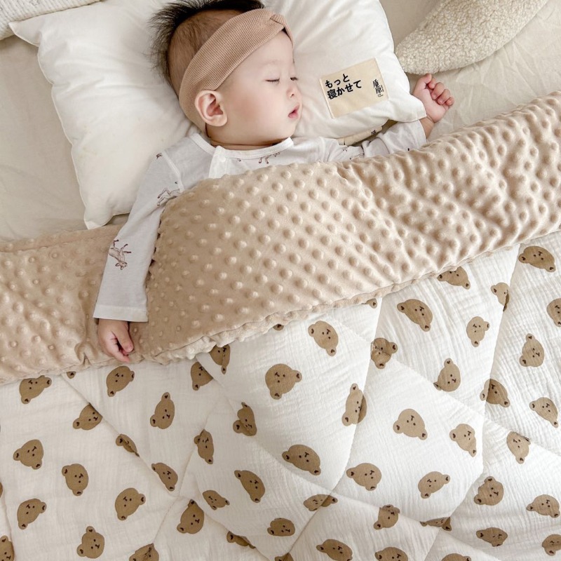 Baby Nursery Quilts - Kocyk sensoryczny dla niemowląt z bawełny