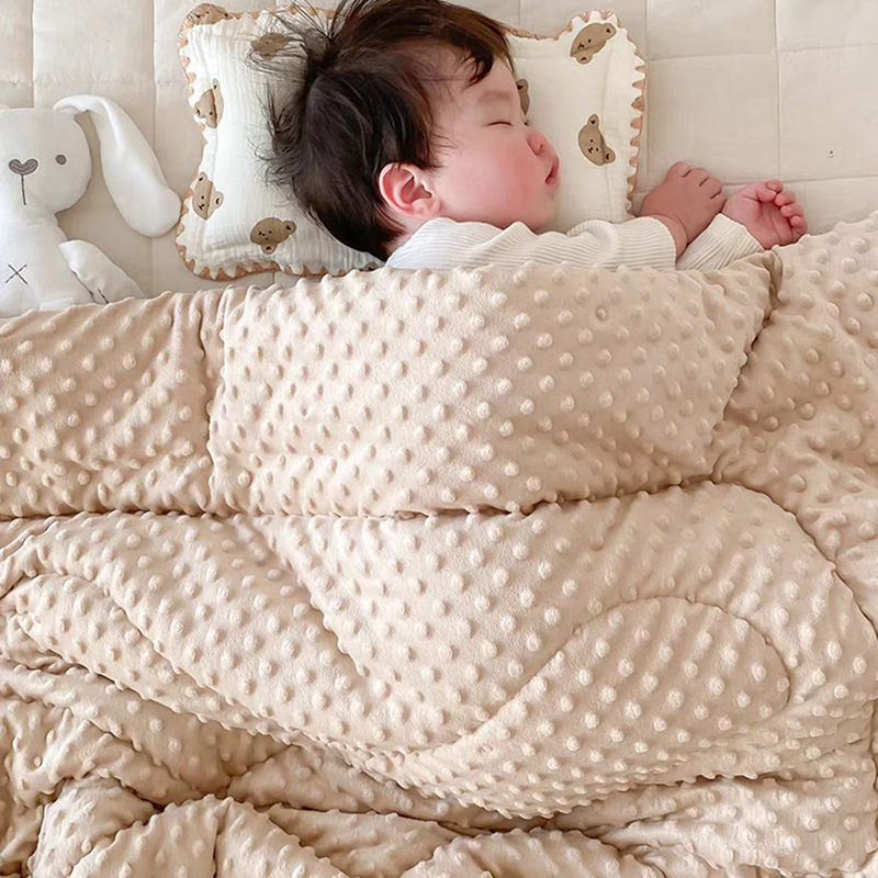 Kocyk sensoryczny dla niemowlą – Baby Nursery Quilts recenzja i cena